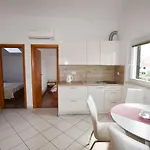 Apartman Danica *