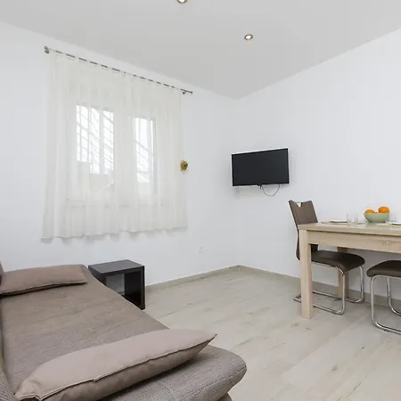 Apartment Danica
