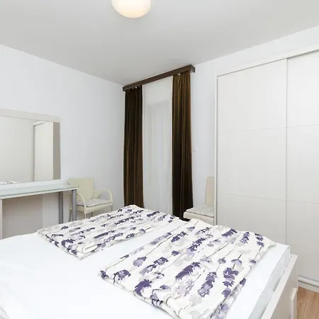 Apartment Danica