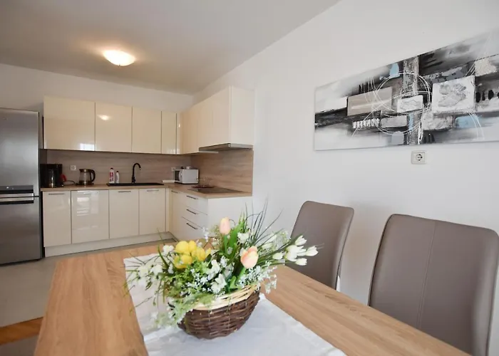 Appartement Danica *